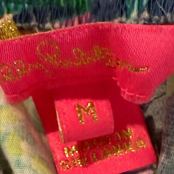 Lilly Pulitzer Ocean View Short – Macaw Blues Sweet Escape – Medium – EUC - Picture 2 of 11